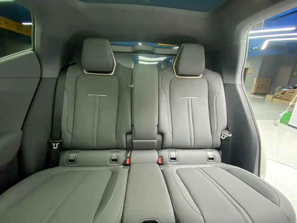 Zeekr Zeekr X 2025 4-Seater RWD Magic Cube Edition 2024 - thumbnail 28