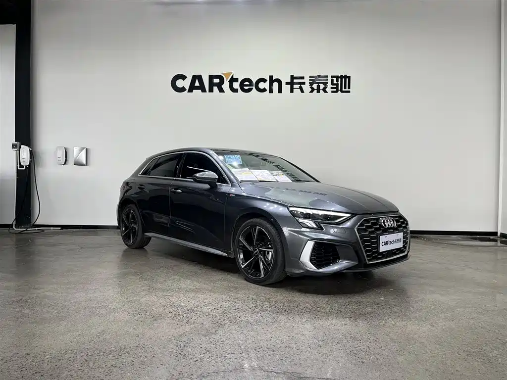 Audi Audi A3 2024 Sportback 35 TFSI Fashion Sport 2024 - thumbnail 2