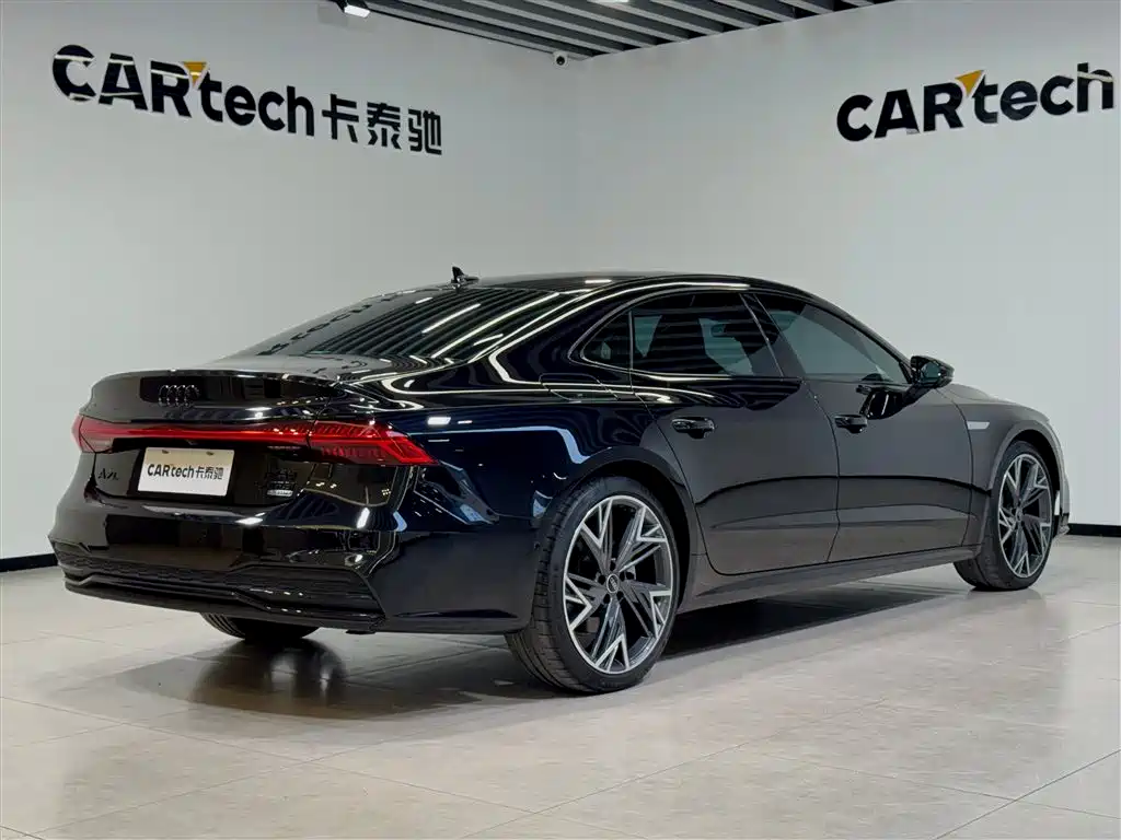 Audi Audi A7L 2023 45 TFSI quattro S-line Black Warrior Edition 2024 - thumbnail 4