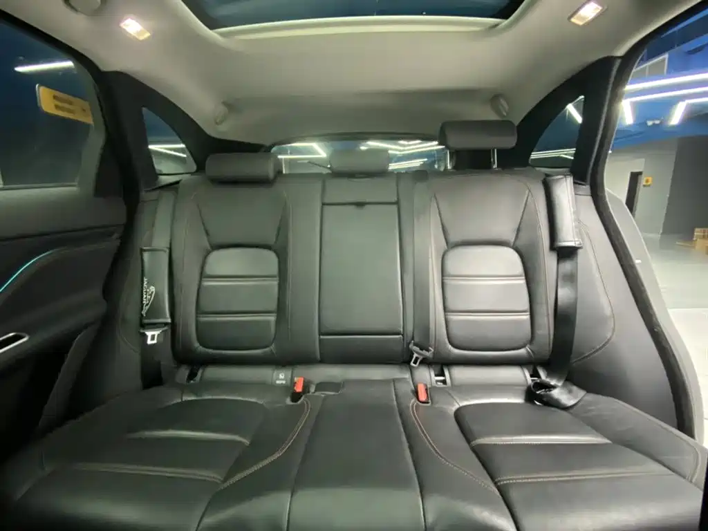 Jaguar Jaguar F-PACE 2018 2.0T AWD Urban Prestige Edition 2017 - thumbnail 19