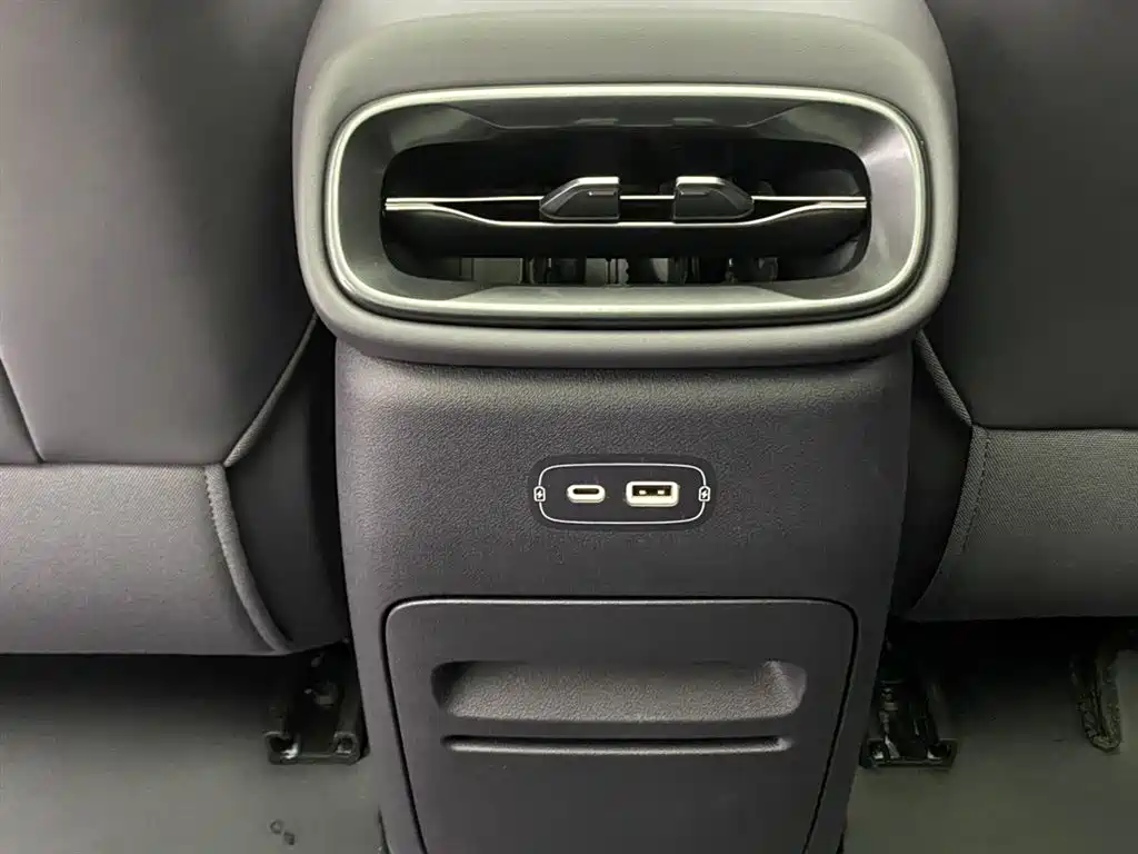 Leapmotor Leapmotor Lafa5 2026 605 Pro 2026 - thumbnail 25