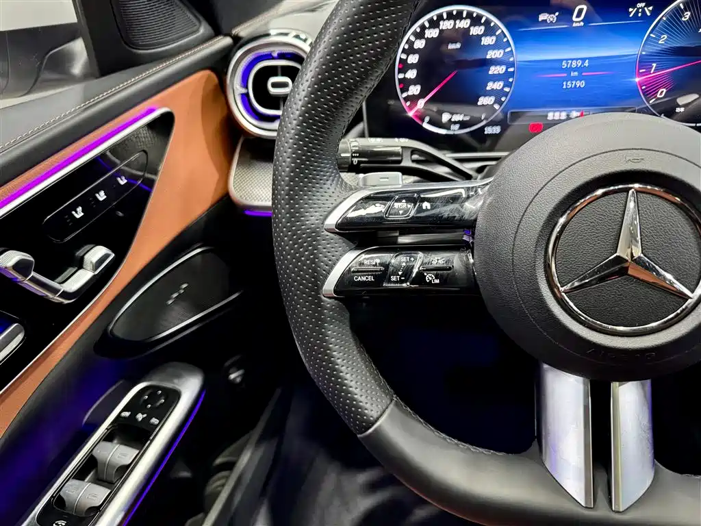 Mercedes-Benz Mercedes-Benz C-Class 2023 Facelift C 260 L Sport Edition 2023 - thumbnail 16