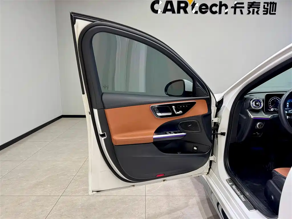 Mercedes-Benz Mercedes-Benz C-Class 2023 Facelift C 260 L Sport Edition 2023 - thumbnail 18