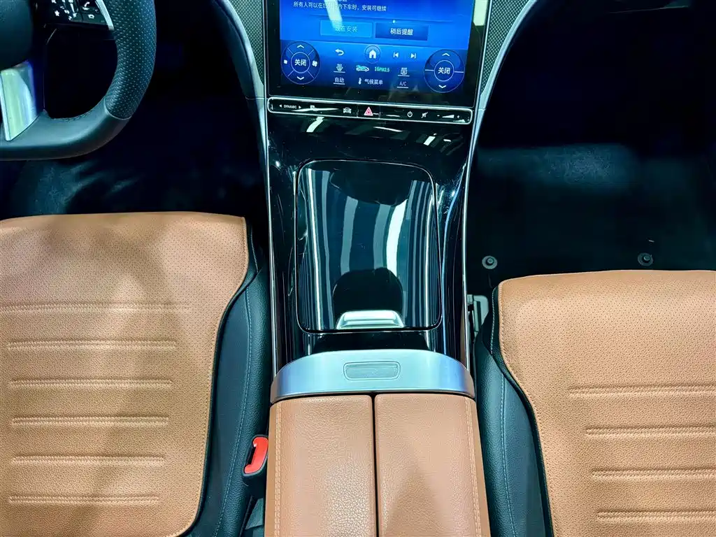 Mercedes-Benz Mercedes-Benz C-Class 2023 Facelift C 260 L Sport Edition 2023 - thumbnail 30