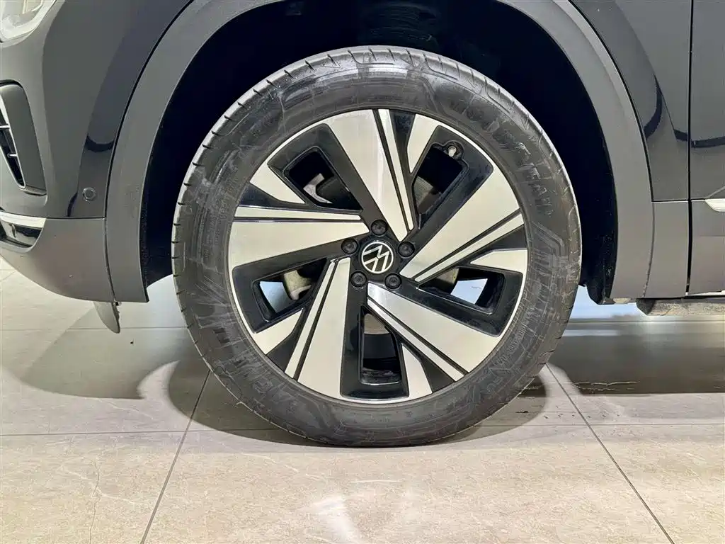 Volkswagen Volkswagen Teramont 2023 380TSI AWD Prestige Luxury Edition 2024 - thumbnail 10
