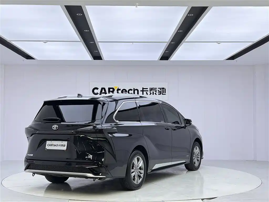 Toyota Toyota Sienna 2024 2.5L Hybrid Comfort Edition 2024 - thumbnail 5