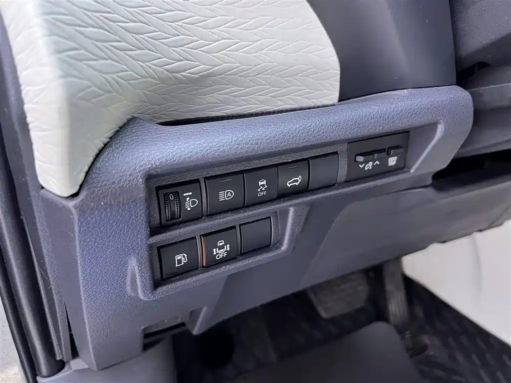 Toyota Toyota Sienna 2024 2.5L Hybrid Comfort Edition 2024 - thumbnail 29