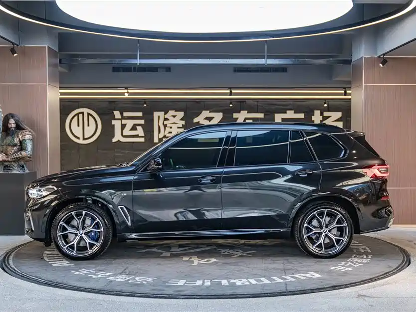 BMW BMW X5 2022 LCI xDrive40Li M Sport Package 2023 - thumbnail 6