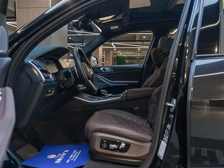 BMW BMW X5 2022 LCI xDrive40Li M Sport Package 2023 - thumbnail 16