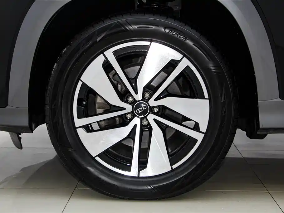 Audi Audi Q6 2024 40 TFSI quattro Guanyun Edition Yulin Package 7-Seater 2024 - thumbnail 9