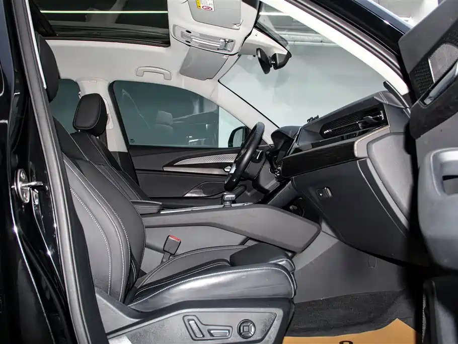 Audi Audi Q6 2024 40 TFSI quattro Guanyun Edition Yulin Package 7-Seater 2024 - thumbnail 20