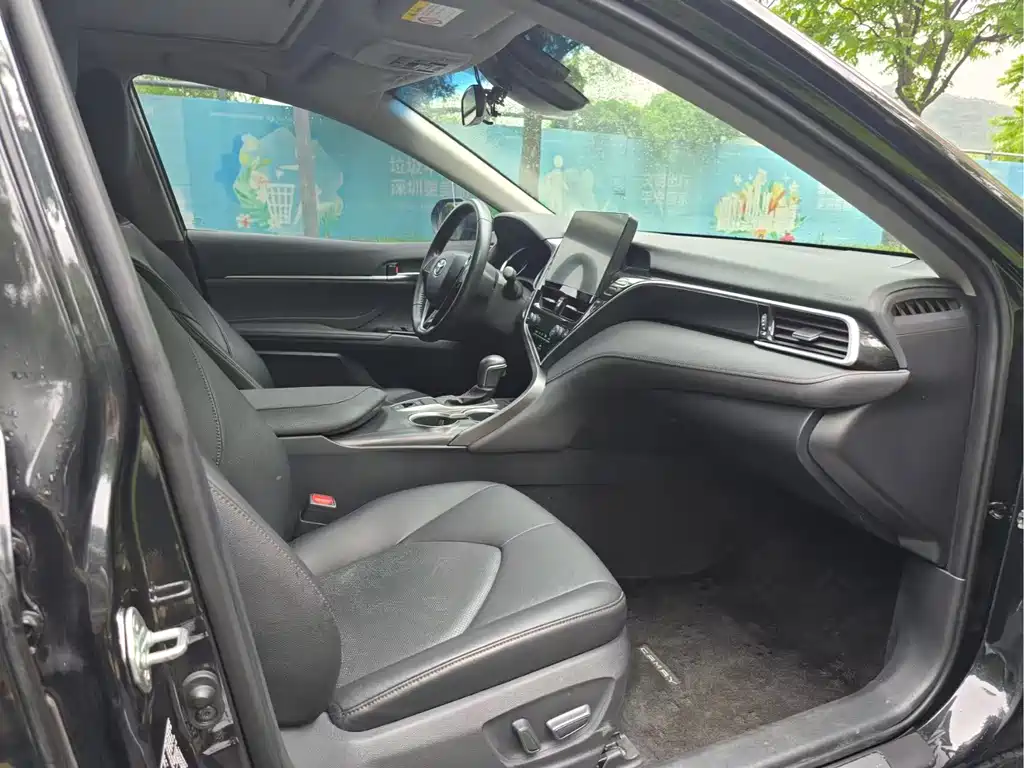 Toyota Toyota Camry 2023 2.0G Luxury Edition 2023 - thumbnail 18