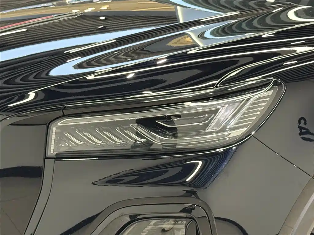 Hongqi Hongqi HS5 2025 2.0T FWD Xuanying Edition 2024 - thumbnail 8
