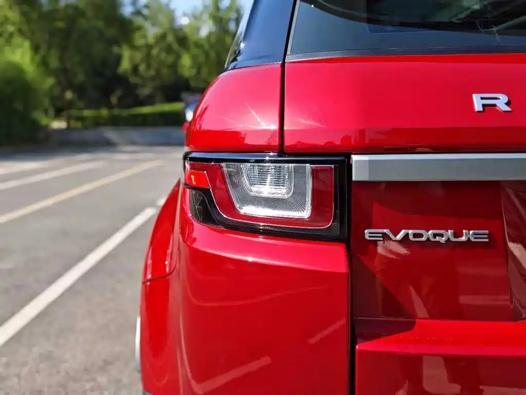 Land Rover Range Rover Evoque 2018 240PS SE Dynamic 2019 - thumbnail 11