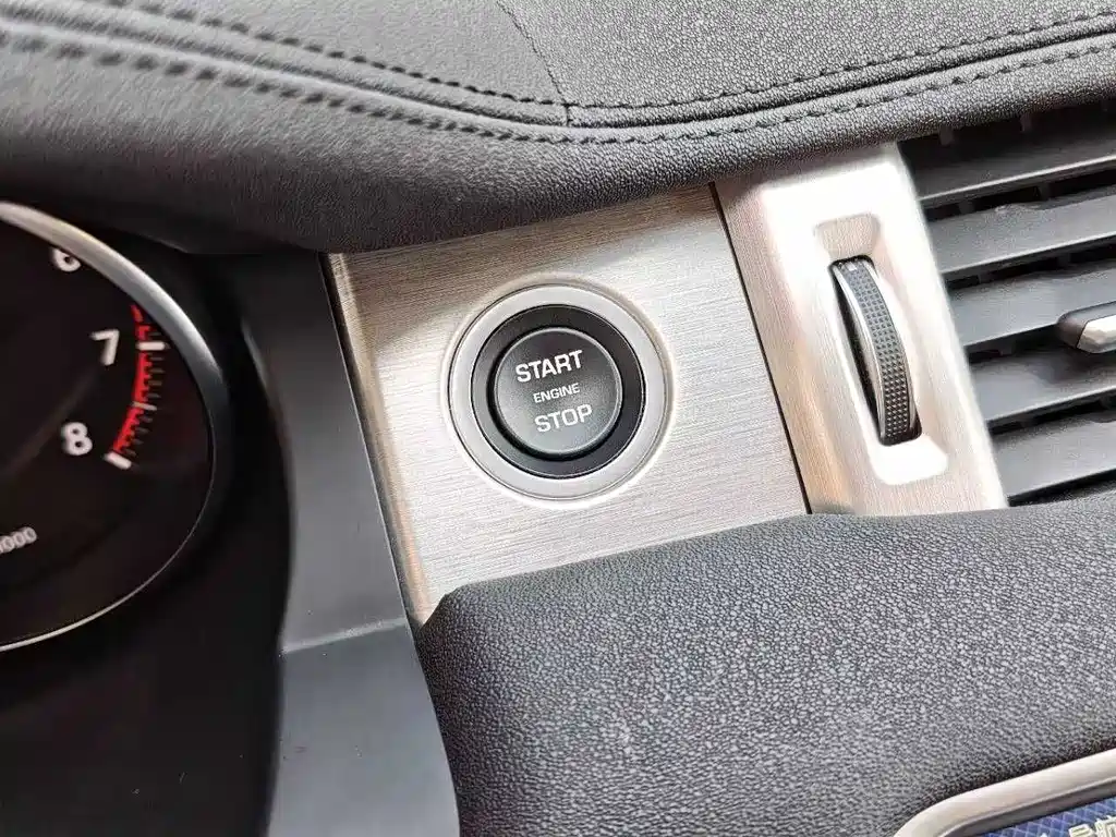 Land Rover Range Rover Evoque 2018 240PS SE Dynamic 2019 - thumbnail 16