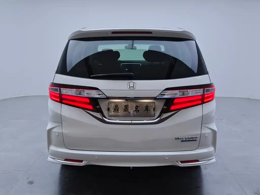 Honda Odyssey 2019 2.0L Hybrid Zhi Xiang Edition 2020 - thumbnail 5