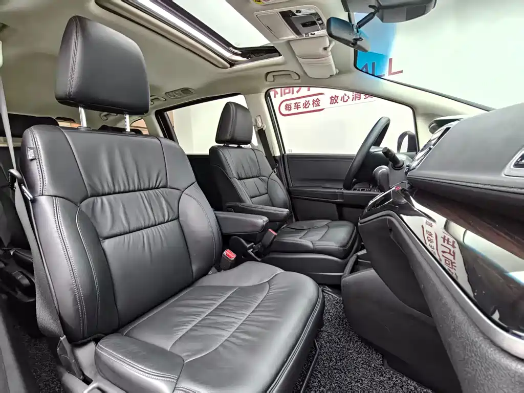 Honda Odyssey 2019 2.0L Hybrid Zhi Xiang Edition 2020 - thumbnail 9