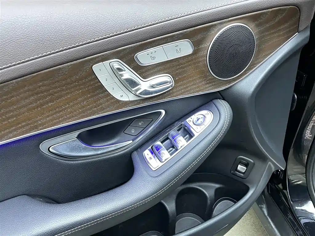 Mercedes-Benz Mercedes-Benz GLC 2021 GLC 260 L 4MATIC Luxury Edition 2022 - thumbnail 12