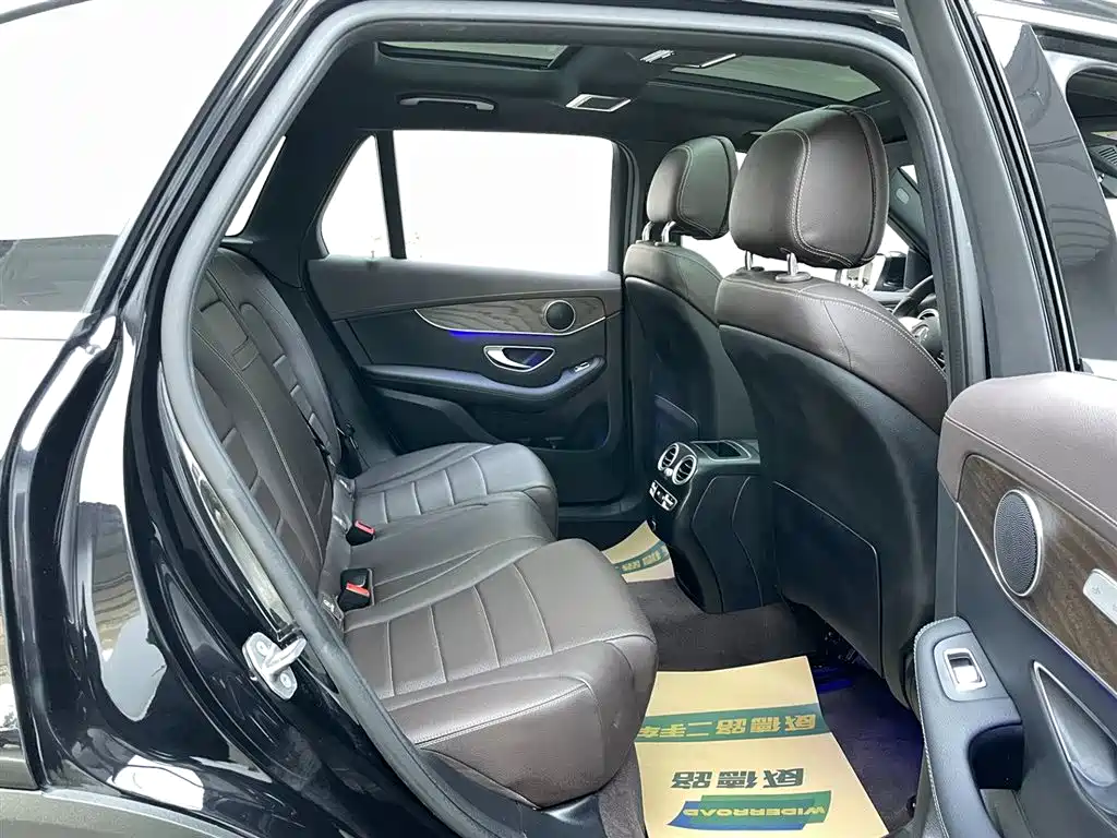 Mercedes-Benz Mercedes-Benz GLC 2021 GLC 260 L 4MATIC Luxury Edition 2022 - thumbnail 16