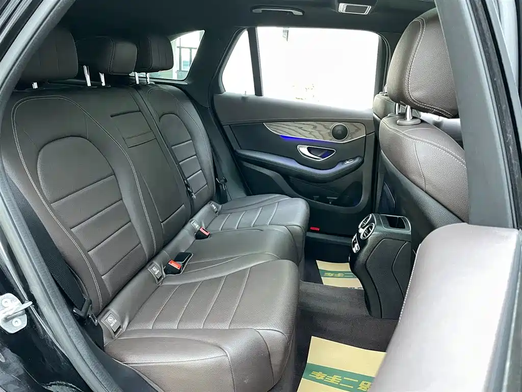 Mercedes-Benz Mercedes-Benz GLC 2021 GLC 260 L 4MATIC Luxury Edition 2022 - thumbnail 17