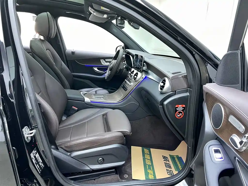 Mercedes-Benz Mercedes-Benz GLC 2021 GLC 260 L 4MATIC Luxury Edition 2022 - thumbnail 18