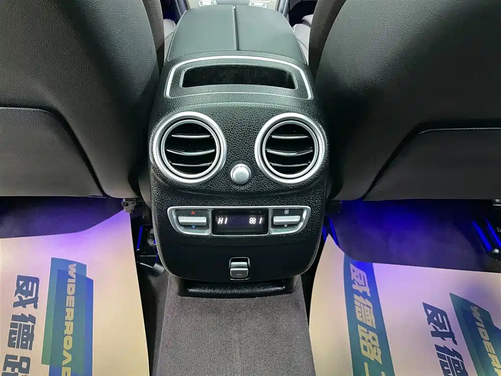 Mercedes-Benz Mercedes-Benz GLC 2021 GLC 260 L 4MATIC Luxury Edition 2022 - thumbnail 20