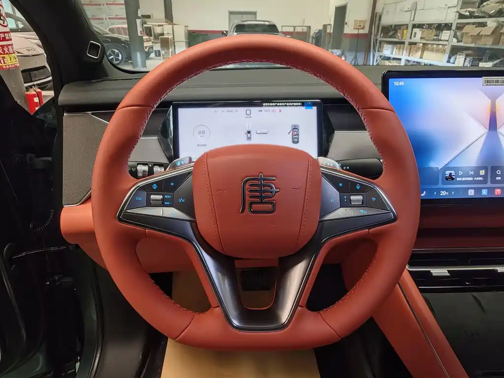BYD Tang L 2025 DM 175KM Drone Player Edition 2025 - thumbnail 9