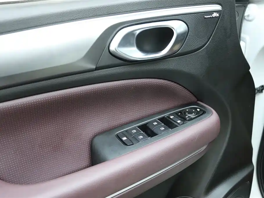 GAC Trumpchi GAC Trumpchi M6 2023 PRO 270T DCT Luxury Edition 2025 - thumbnail 13