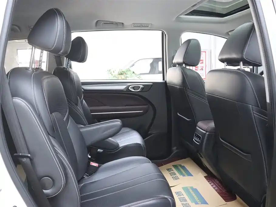GAC Trumpchi GAC Trumpchi M6 2023 PRO 270T DCT Luxury Edition 2025 - thumbnail 16