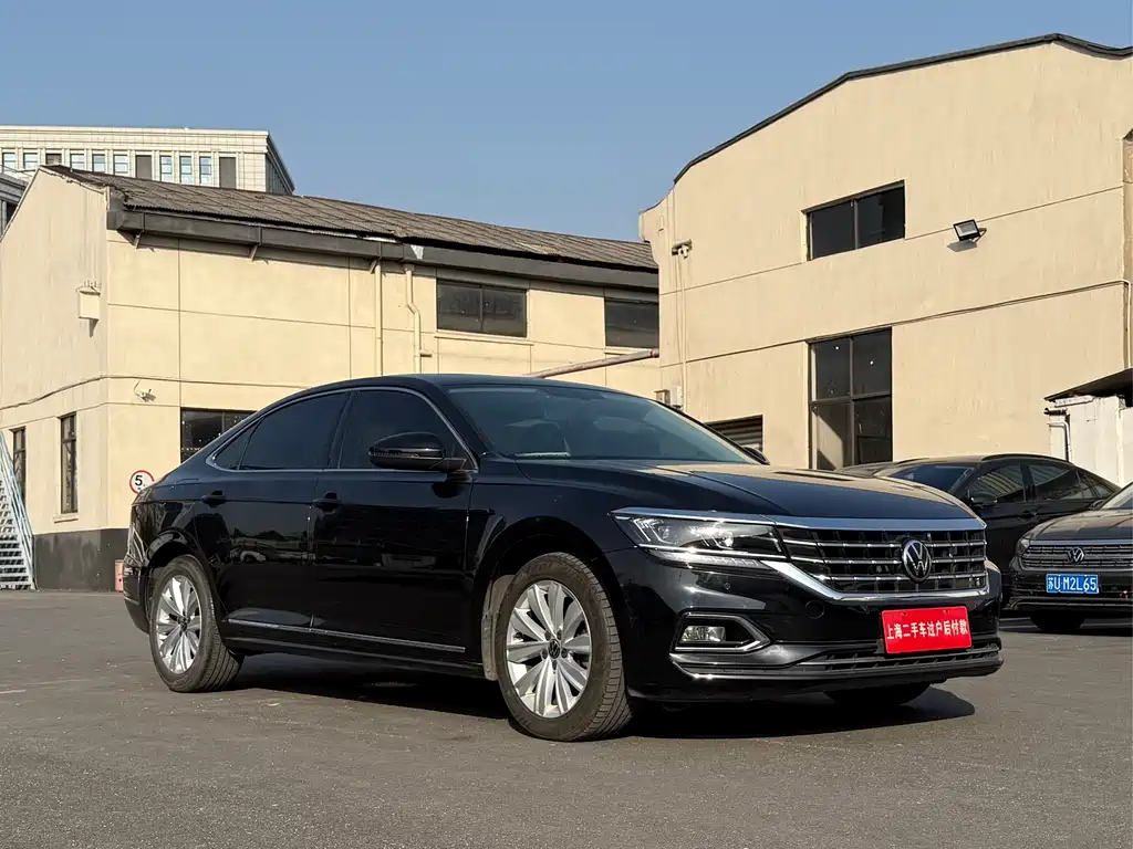 Volkswagen Volkswagen Passat 2021 330TSI Elite Edition 2021 - thumbnail 2