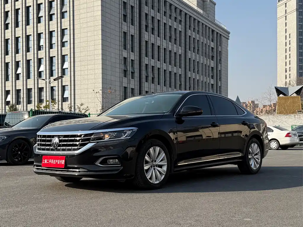 Volkswagen Volkswagen Passat 2021 330TSI Elite Edition 2021 - thumbnail 3