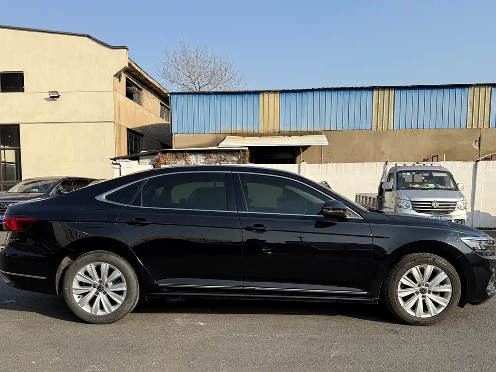 Volkswagen Volkswagen Passat 2021 330TSI Elite Edition 2021 - thumbnail 16