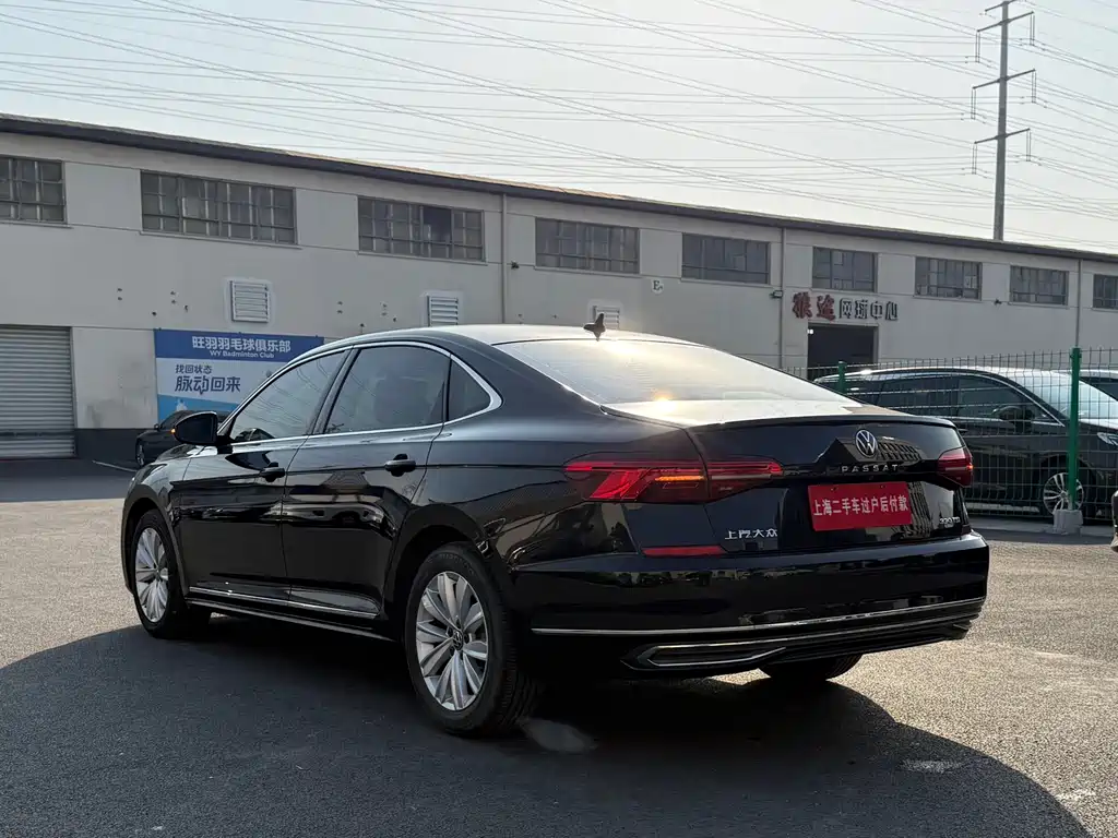 Volkswagen Volkswagen Passat 2021 330TSI Elite Edition 2021 - thumbnail 17