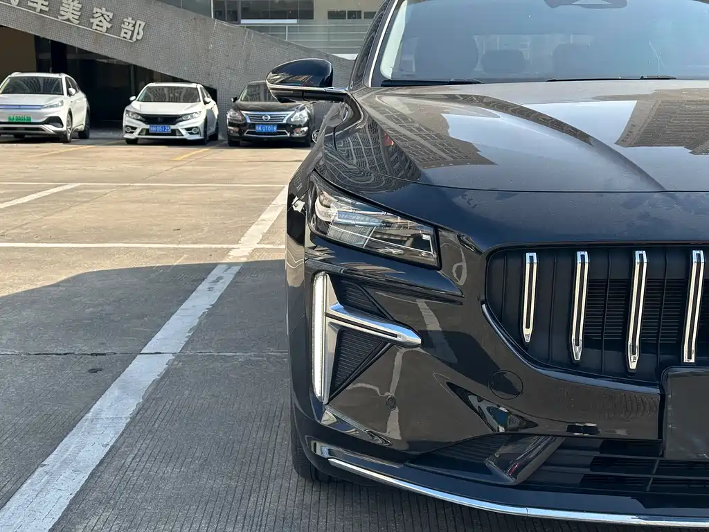 Geely Auto Geely Xingrui 2024 Hybrid 1.5TD Nebula Edition 2025 - thumbnail 4