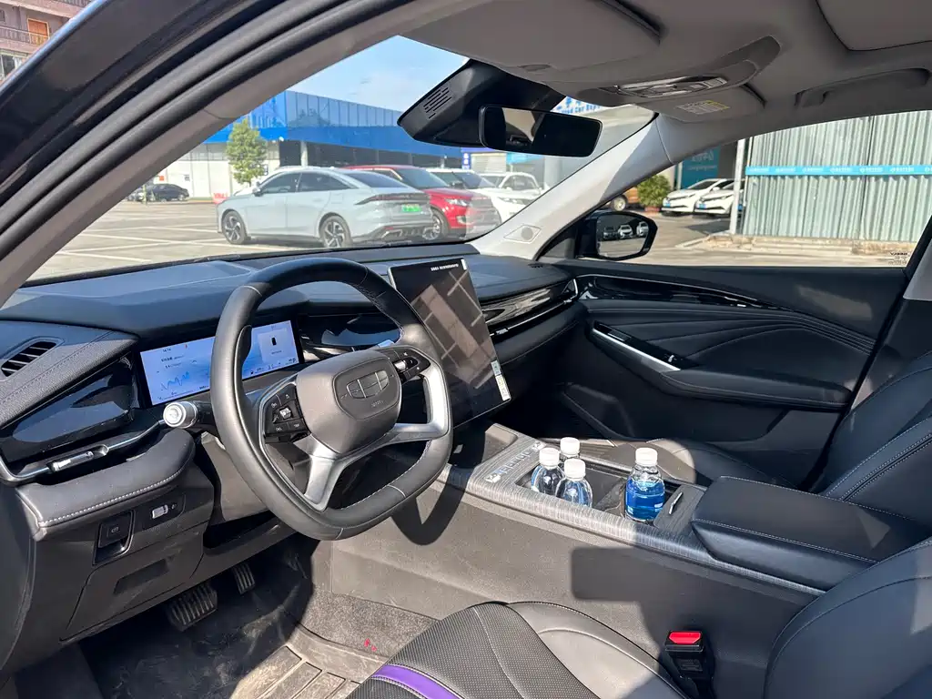 Geely Auto Geely Xingrui 2024 Hybrid 1.5TD Nebula Edition 2025 - thumbnail 12