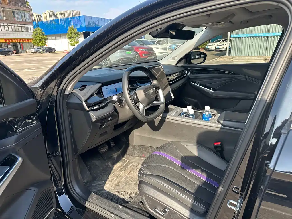 Geely Auto Geely Xingrui 2024 Hybrid 1.5TD Nebula Edition 2025 - thumbnail 13