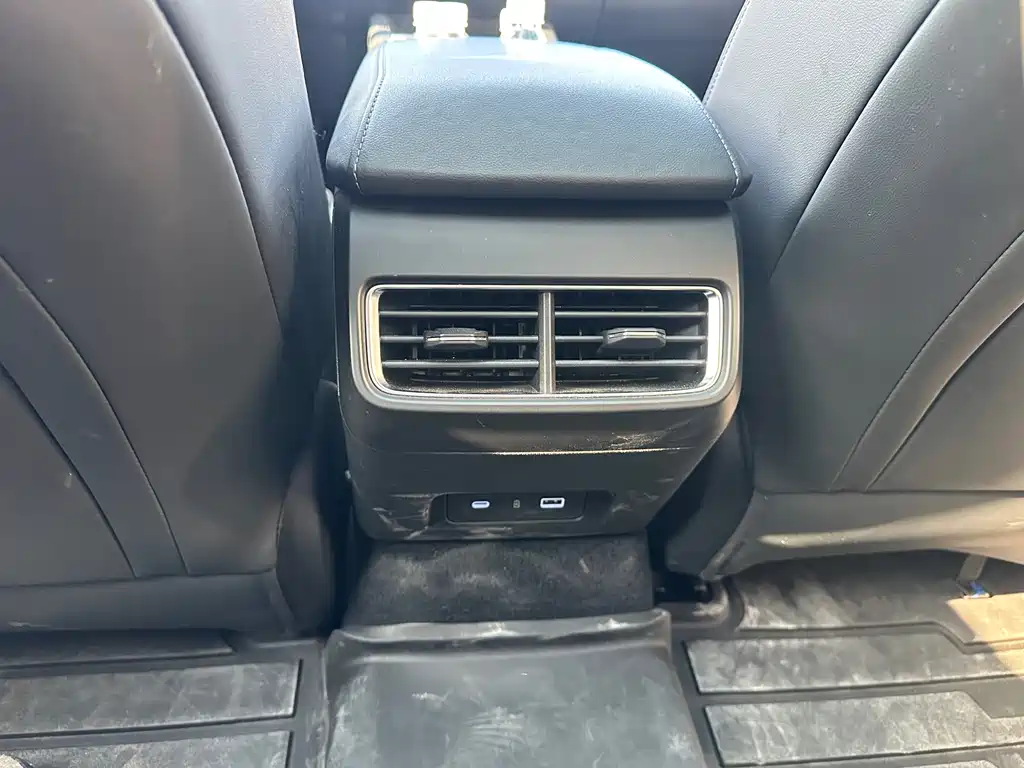 Geely Auto Geely Xingrui 2024 Hybrid 1.5TD Nebula Edition 2025 - thumbnail 16
