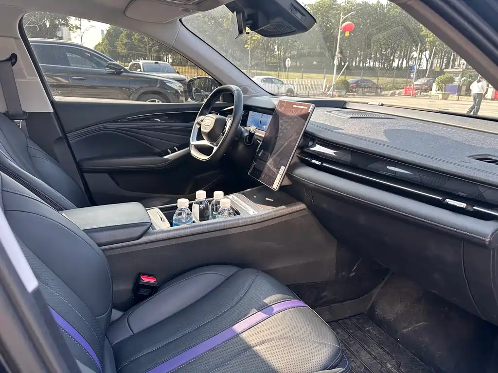 Geely Auto Geely Xingrui 2024 Hybrid 1.5TD Nebula Edition 2025 - thumbnail 25