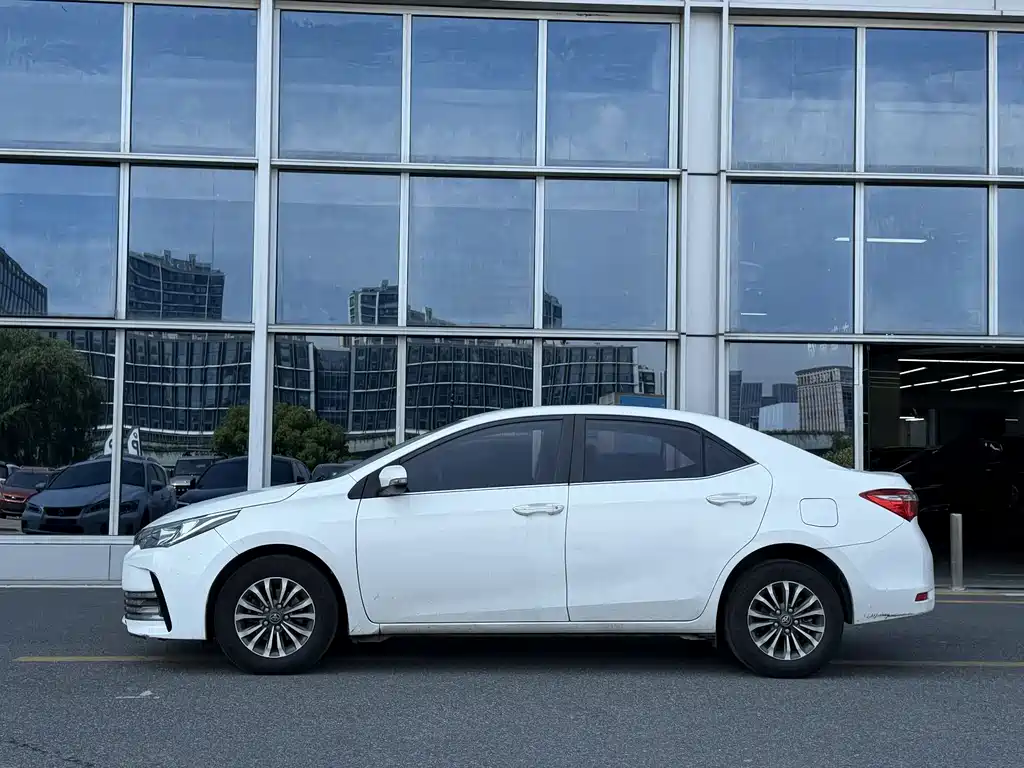 Toyota Corolla 2018 1.2T S-CVT GL Smart Edition 2019 - thumbnail 3