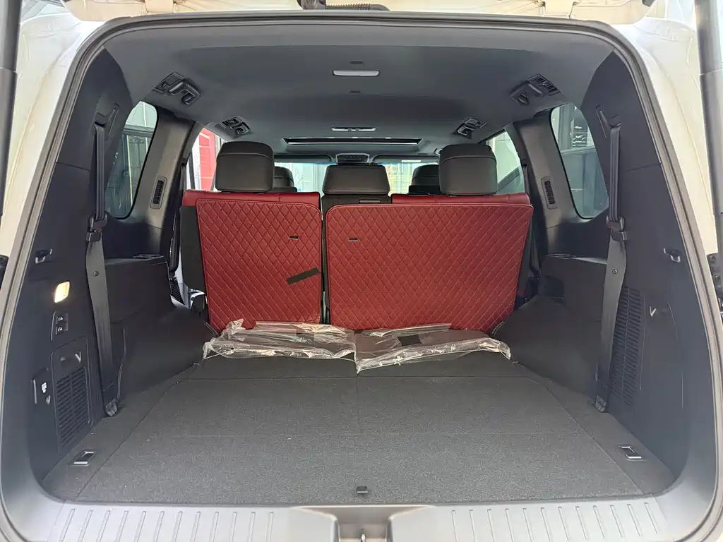 Toyota Land Cruiser (Import) LC300 2023 3.5T VX-R 2024 - thumbnail 21