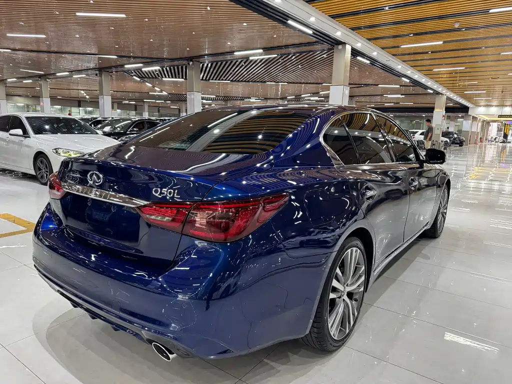 Infiniti Infiniti Q50L 2019 2.0T 30th Anniversary Limited Edition 2020 - thumbnail 14