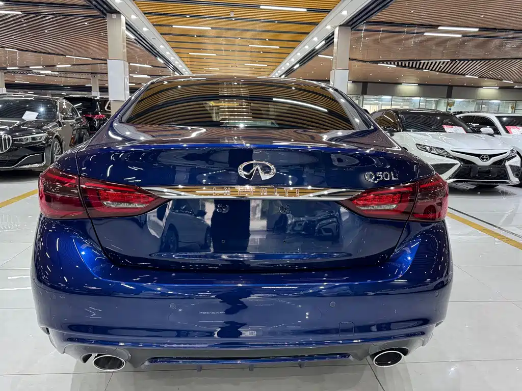 Infiniti Infiniti Q50L 2019 2.0T 30th Anniversary Limited Edition 2020 - thumbnail 16