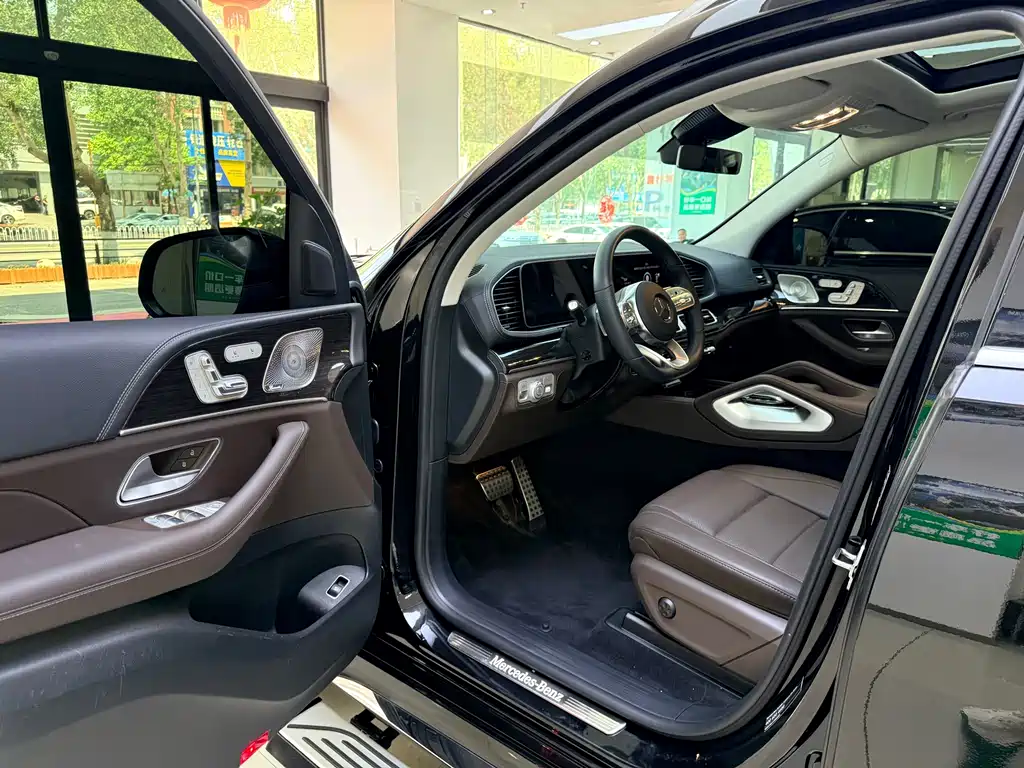 Mercedes-Benz Mercedes-Benz GLS 450 4MATIC 2023 - thumbnail 8