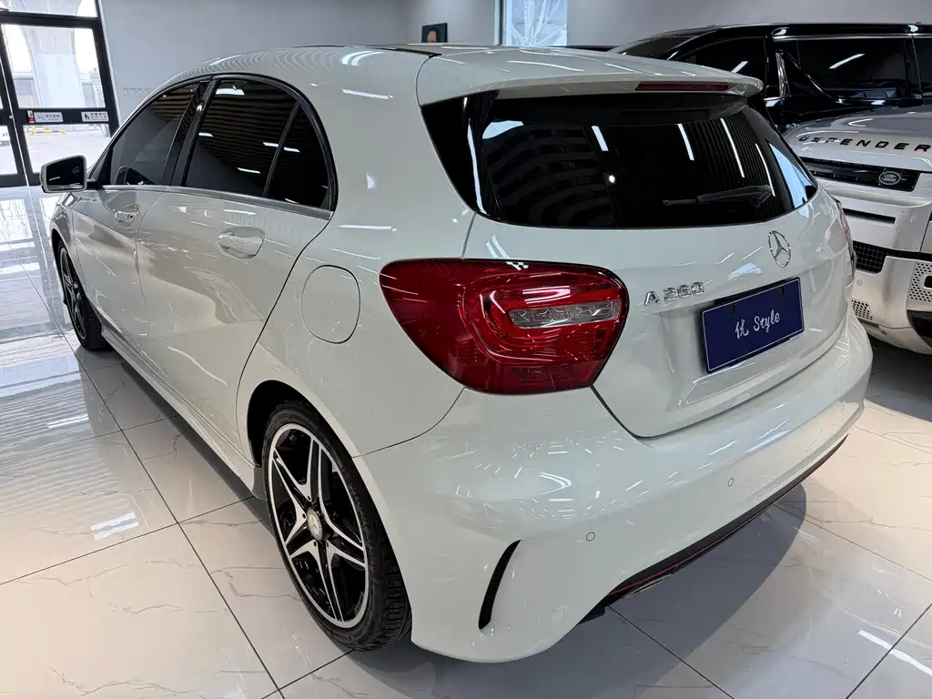 Mercedes-Benz Mercedes-Benz A-Class (imported) 2016 A 260 Sport 2016 - thumbnail 4