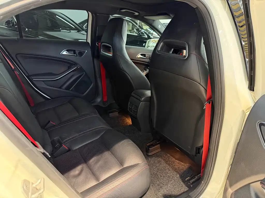 Mercedes-Benz Mercedes-Benz A-Class (imported) 2016 A 260 Sport 2016 - thumbnail 12