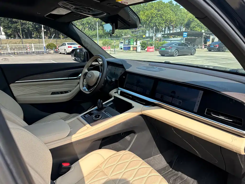 Geely Auto Geely Monjaro 2025 Dongfang Yao 2.0TD Automatic Jinzhao Edition 2025 - thumbnail 25