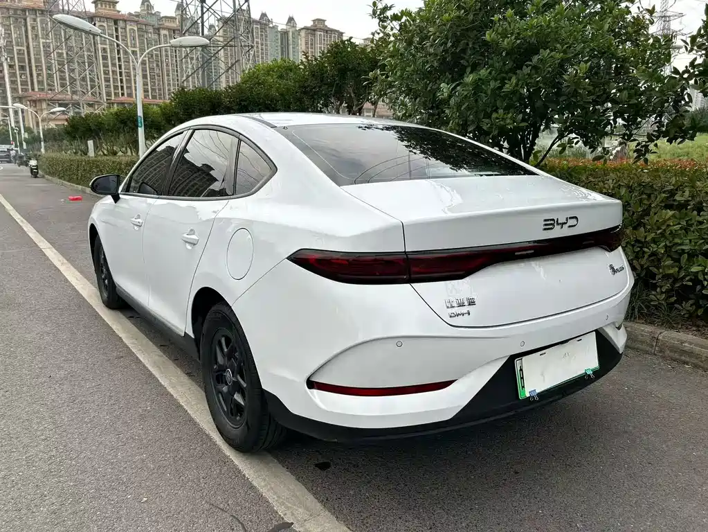 BYD Qin PLUS 2025 DM-i Intelligent Driving Edition 55KM Leading Type 2025 - thumbnail 7