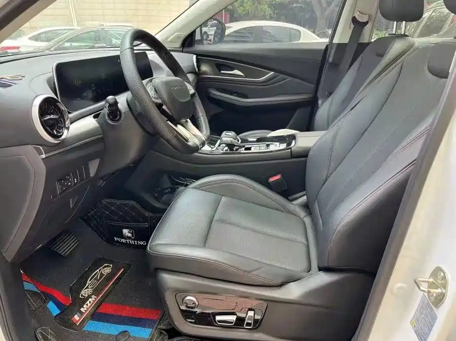 Dongfeng Forthing Forthing T5 EVO 2021 1.5TD DCT Platinum Edition 2022 - thumbnail 4
