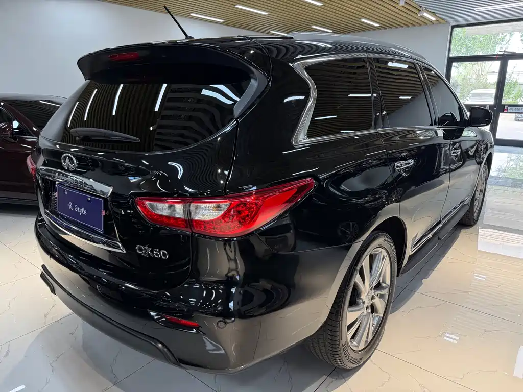 Infiniti Infiniti QX60 2016 2.5 S/C Hybrid AWD Elite Edition 2016 - thumbnail 3
