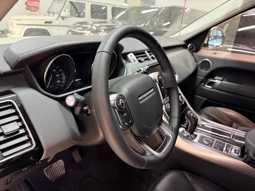 Land Rover Range Rover Sport 2015 3.0 SC V6 HSE 2015 - thumbnail 7